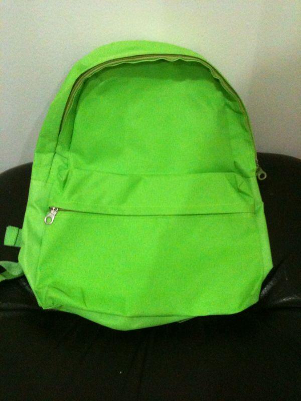 Tas Kanvas Murah Meriah dalam 21 Pilihan Warna!