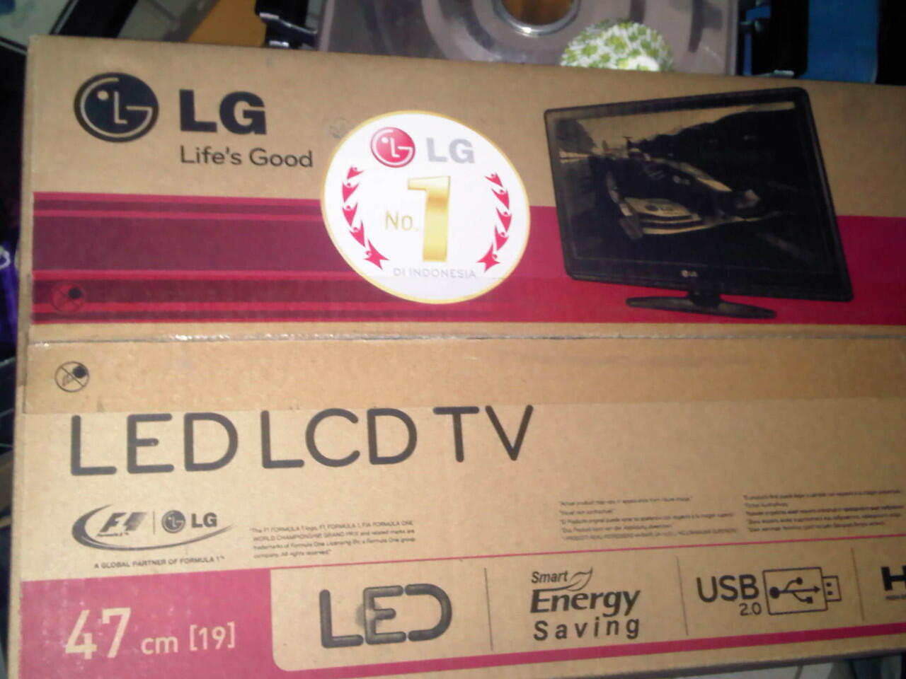 TV LED LCD 19 inch