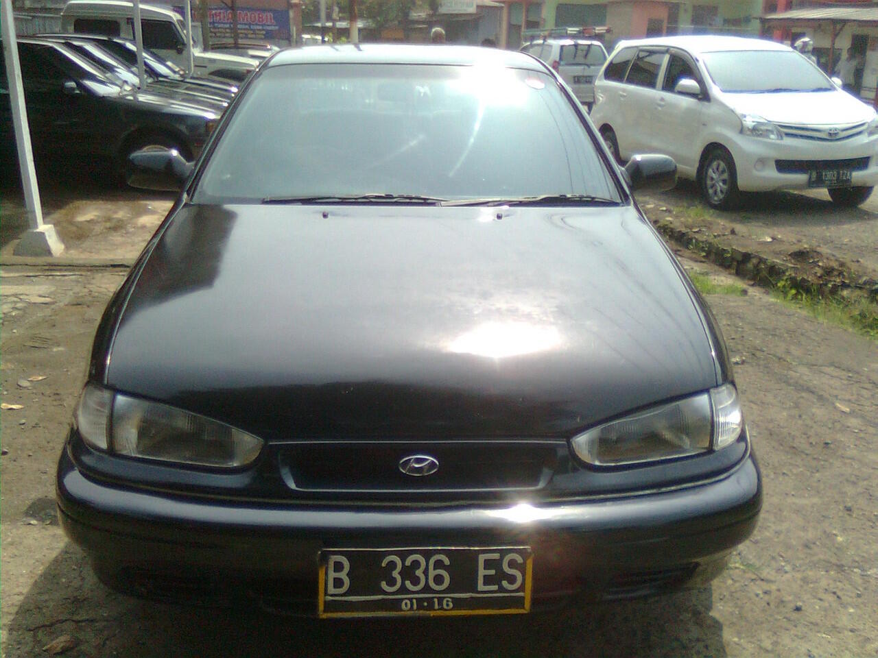HYUNDAI ELANTRA A/T 1996 HITAM METALIK SIAP PAKAI