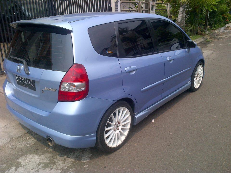honda jazz idsi 2004 keren abis..
