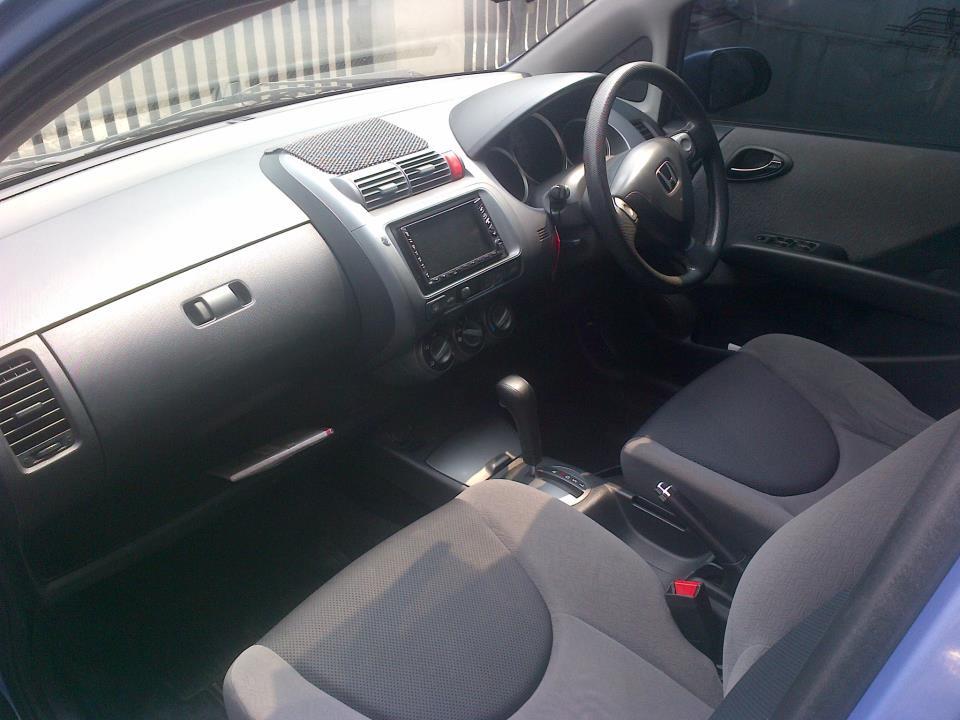 honda jazz idsi 2004 keren abis..