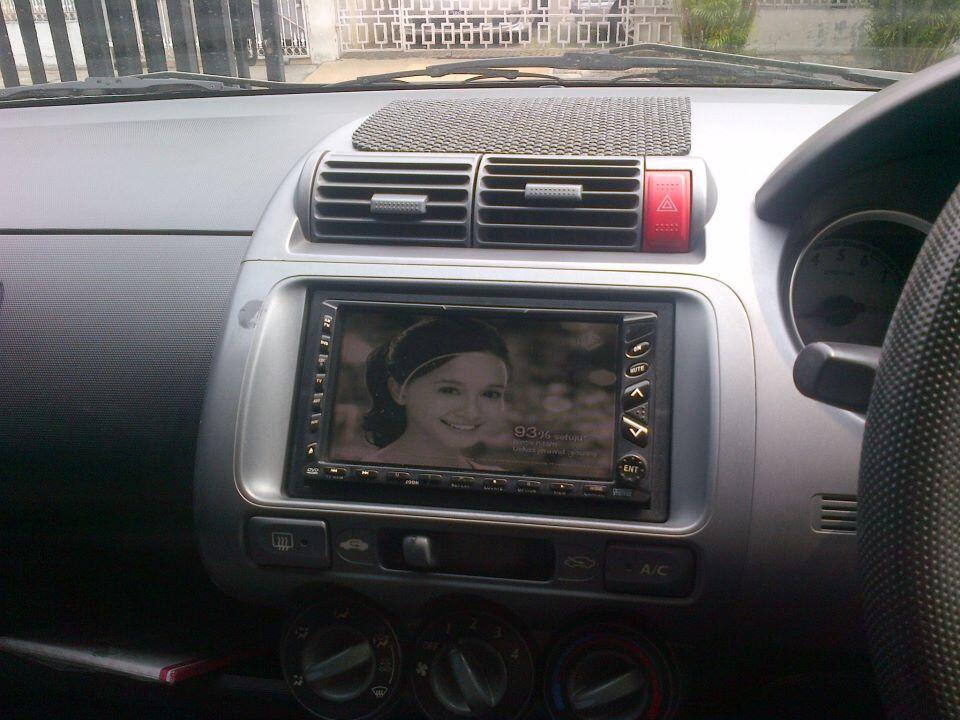 honda jazz idsi 2004 keren abis..