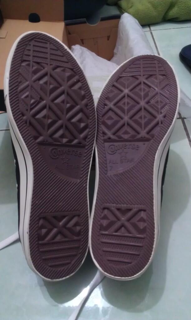 BRAND NEW INBOX CONVERSE ALL STAR HITAM