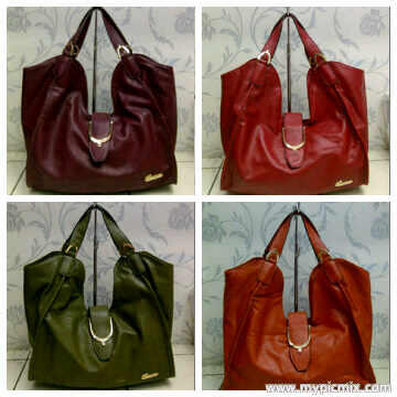 branded bags harga murmeerrr....
