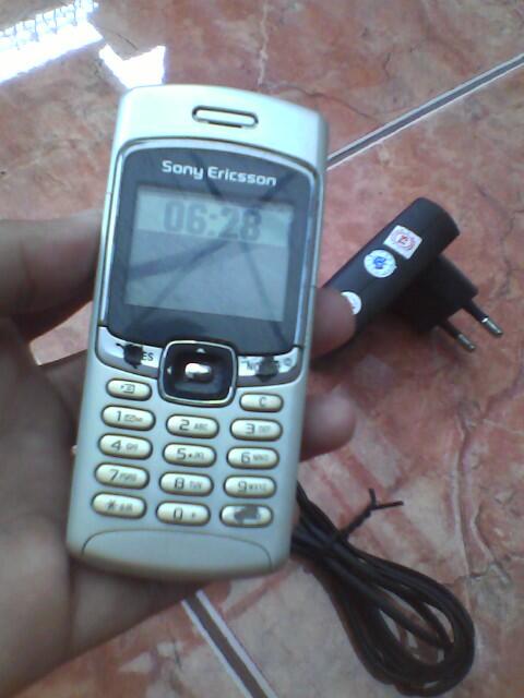 hp jadul sony ericsson T230