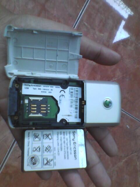 hp jadul sony ericsson T230
