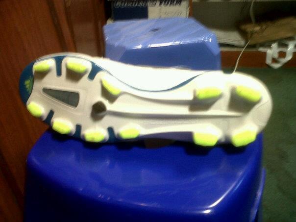 Jual Barang ORIGINAL !! Tas, Jaket (Running/casual), Sepatu (Bola, Sport, Casual)