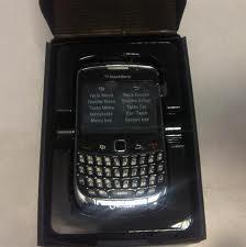 blackberry BM pasti murang gila, luait aja dulu gan . .
