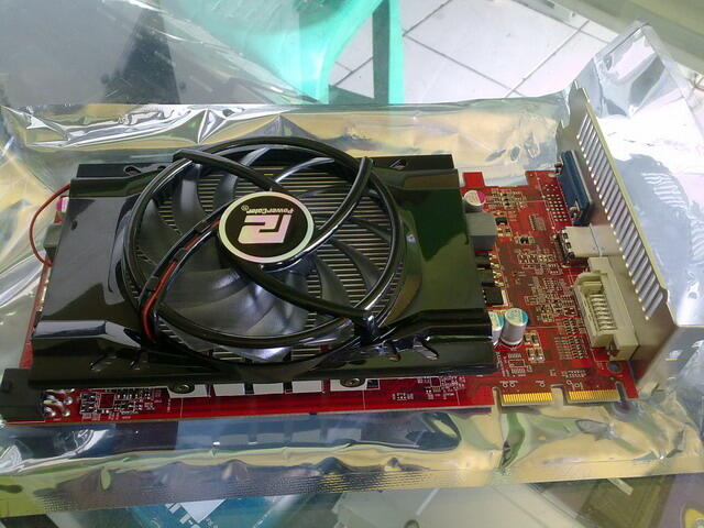 Cari PowerColor 4850HD atau XFX 4850 DDR5!