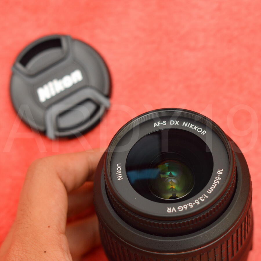 NIKON AFS 18-55mm f3.5-5.6G DX VR ALTA copotan D3200