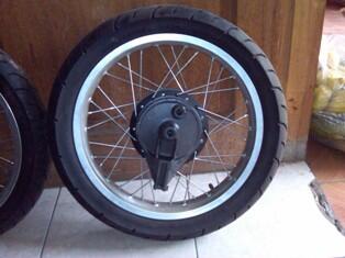 VELG ALUMUNIUM LEBAR + BAN + TROMOL +++ COCOK BUAT CB, GL, MEGAPRO