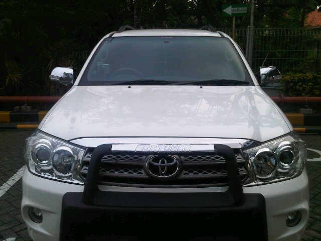 DIJUALLLL!!!! Mobil TOYOTA FORTUNER