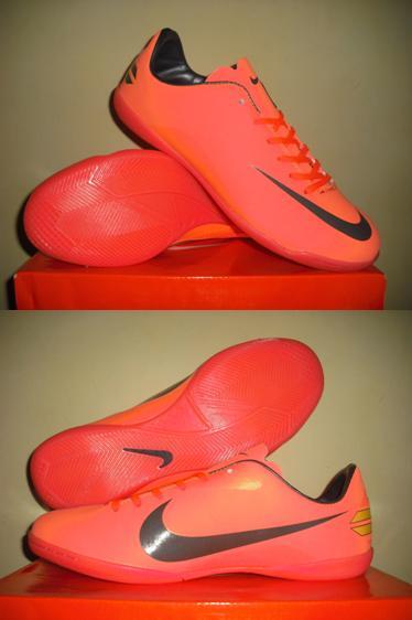 jual sepatu futsal murah meriah