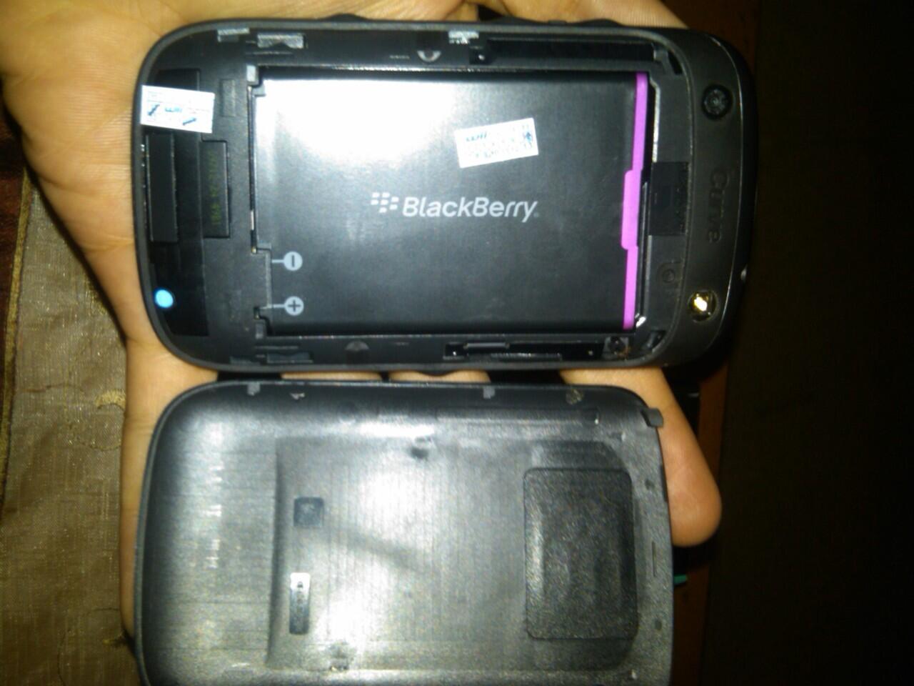 juaal butuh bb amstrong 9320.. sikat gan...