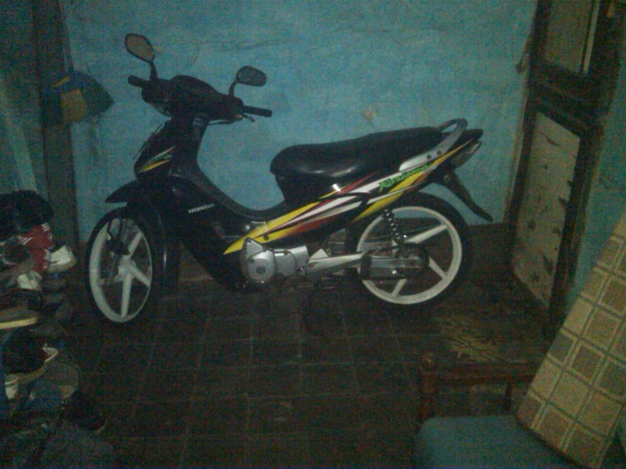 Jual Motor Karisma 2004