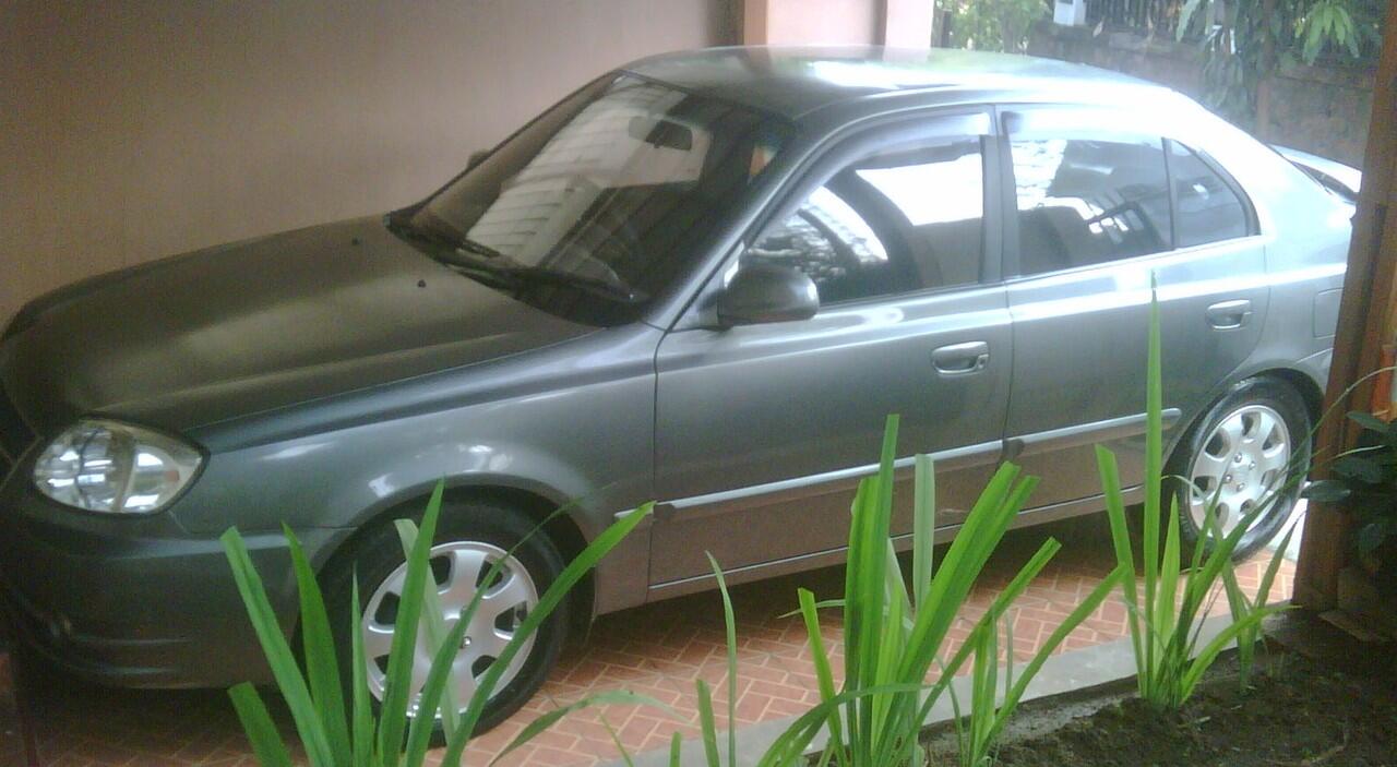 HYUNDAI AVEGA M/T ABU-ABU METALIK 2007 ( BU banget ) siapa cepat dia dapet !!!