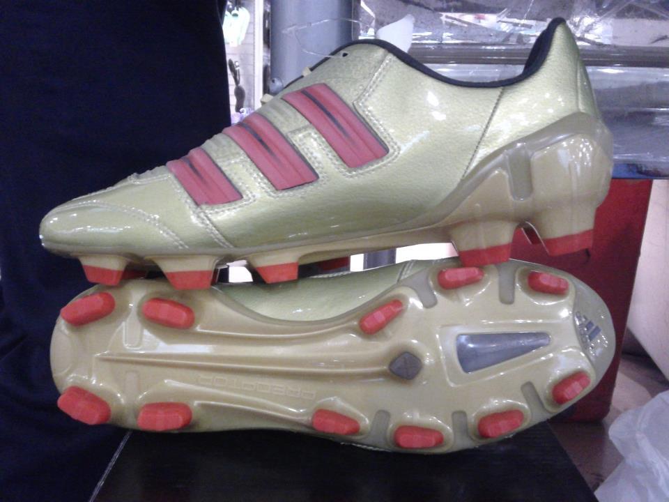 jual sepatu bola Adidas (ORIGINAL) !!!
