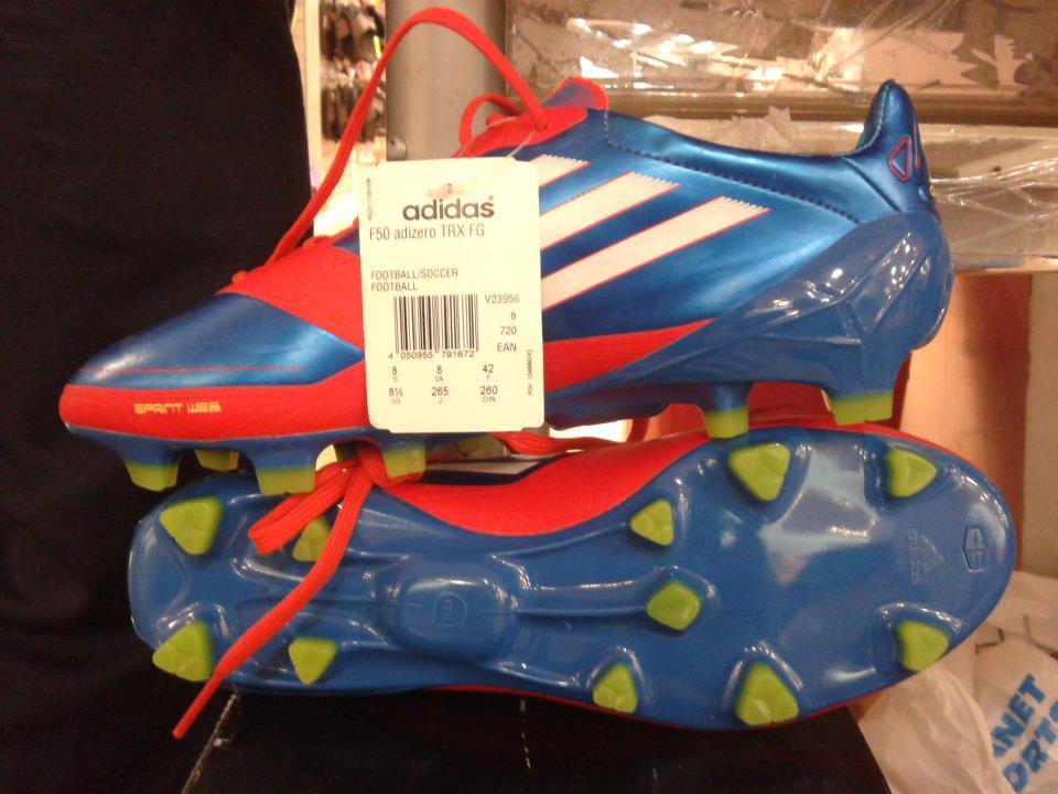 jual sepatu bola Adidas (ORIGINAL) !!!