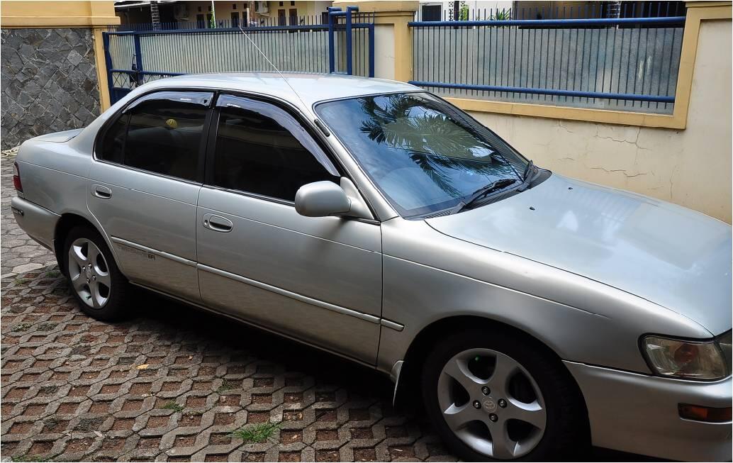 Toyota Great Corolla Matic Tahun 1995