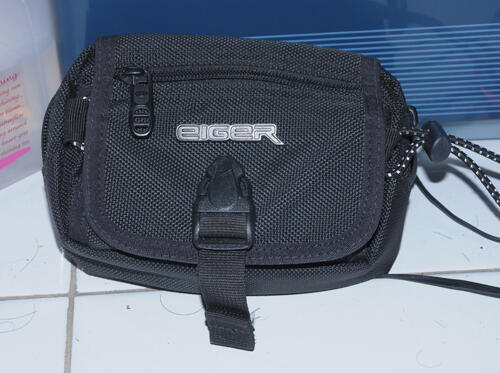 TAS PINGGANG EIGER