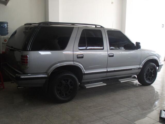 Jual Opel Blazer DOHC LT 1997