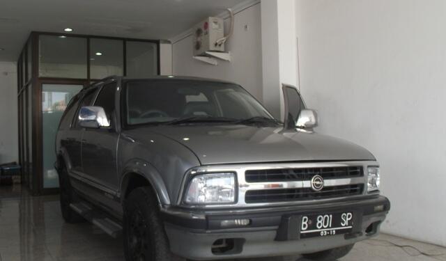Jual Opel Blazer DOHC LT 1997