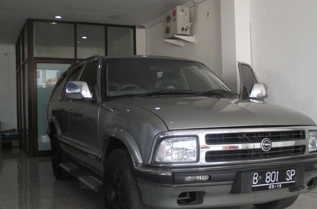 Jual Opel Blazer DOHC LT 1997