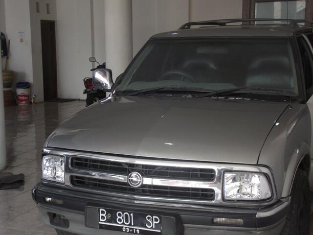 Jual Opel Blazer DOHC LT 1997