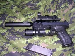 10 pistol terbaik di dunia