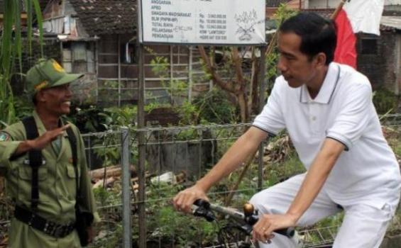 Jokowi dituntut &amp; akan menghadapi dipersidangan