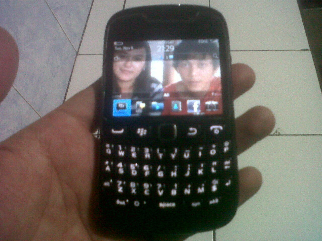 jual bb davis black murah masih garansi 21 bulan
