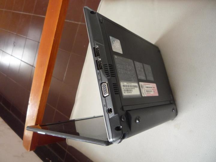 Jual netbook Gateway LT 25 Intel Atom Core N550