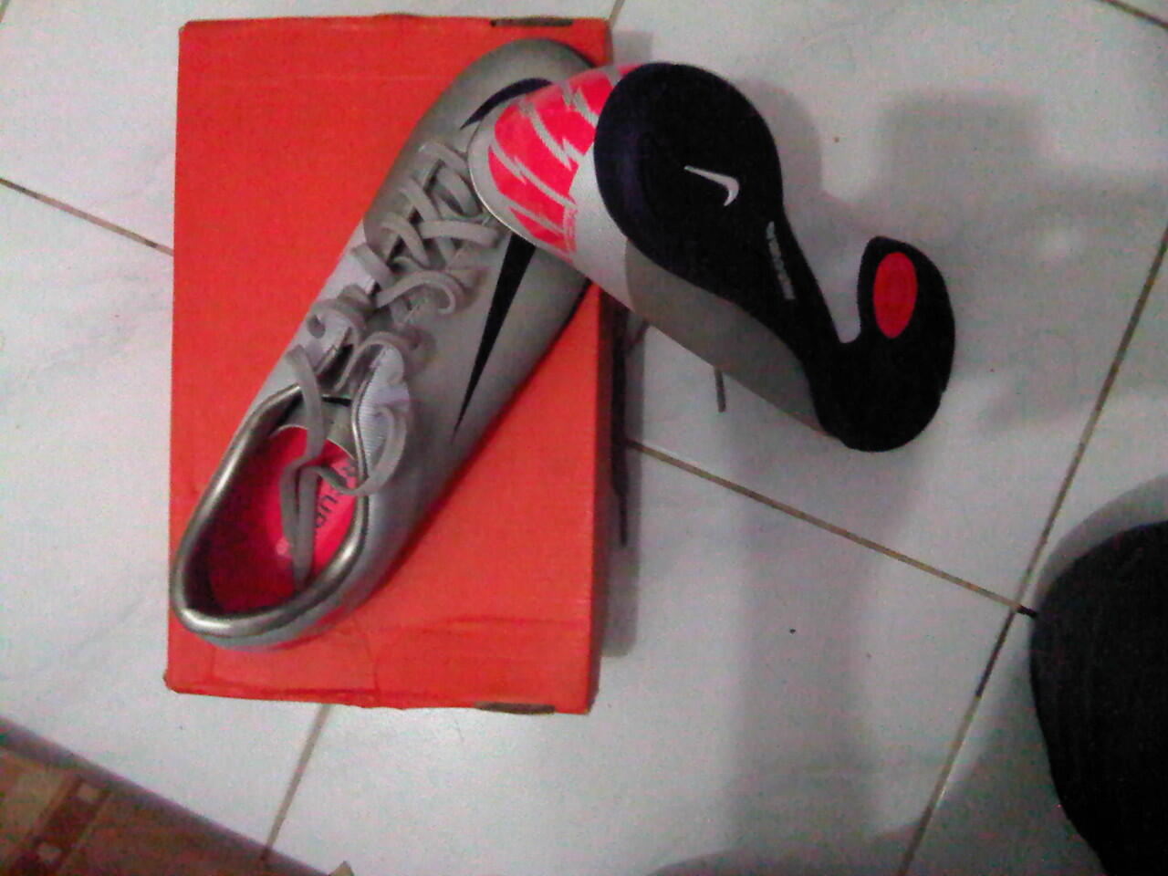 SEPATU FUTSAL MERCURY VICTORY II IC NEW GRESSS...MURAH...