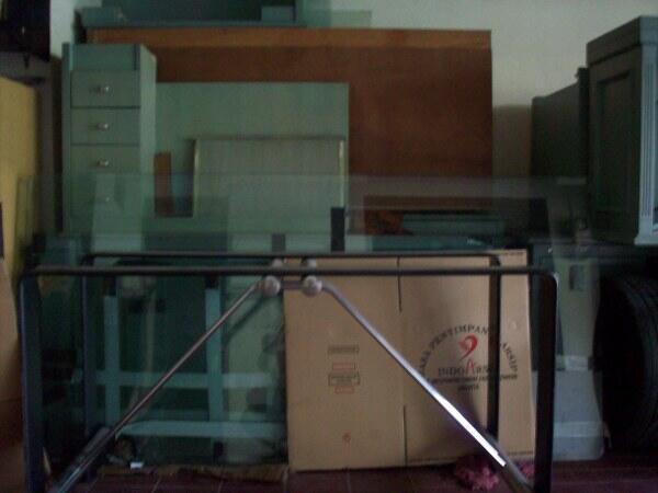 MEJA, RAK dan BUFFET