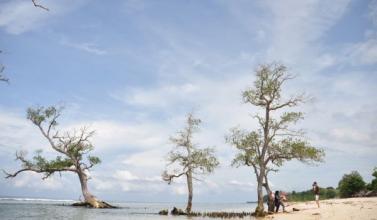 Pantai Lhok Mee Keindahan Lainnya Di ACEH