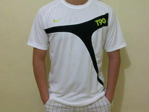 KAOS BOLA MERK NIKE T90 BAHAN ENAK HARGA MURAH!