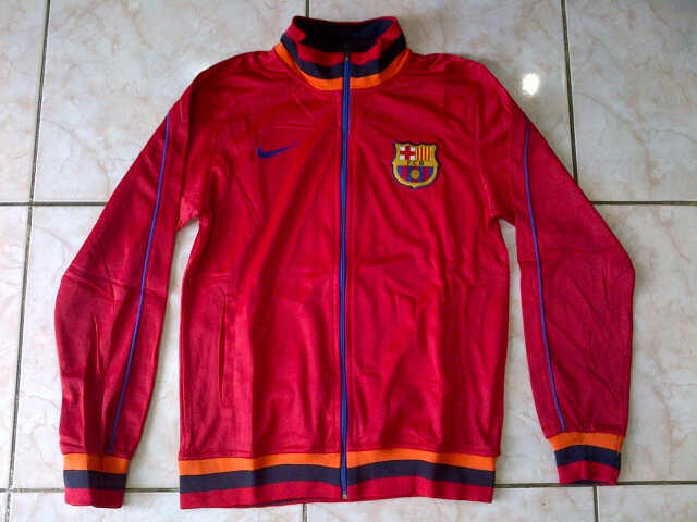 Jual Jaket Club Bola Barcelona,Man United,Real Madrid KW SUper harga murah meriah