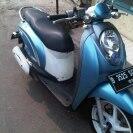 Scoopy Biru putih 2011