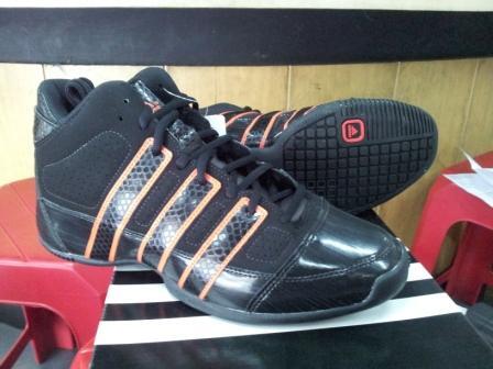 Jual Sepatu adidas Basket ORIGINAL !!
