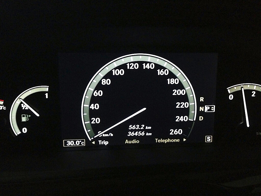 WTS 2006 Mercedes Benz S500 - Full Option, Very Good Condition