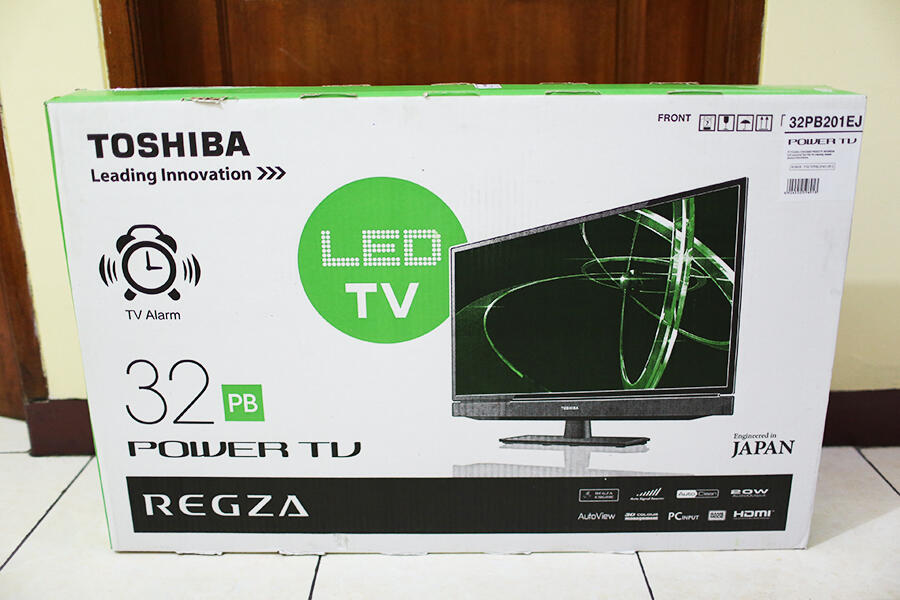 Toshiba Regza 32 inch LED TV HDMI 32PB201EJ hasil doorprize