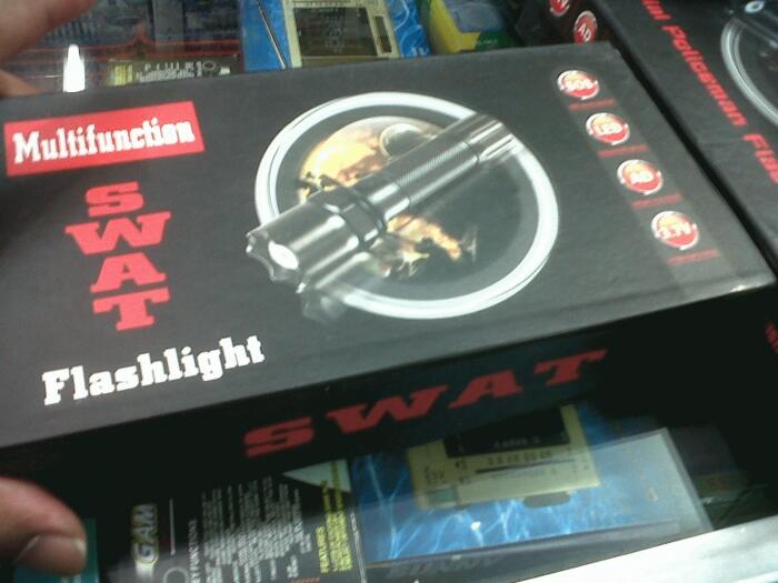 Lampu Flash Light Senter Police SWAT FLASHLIGHT