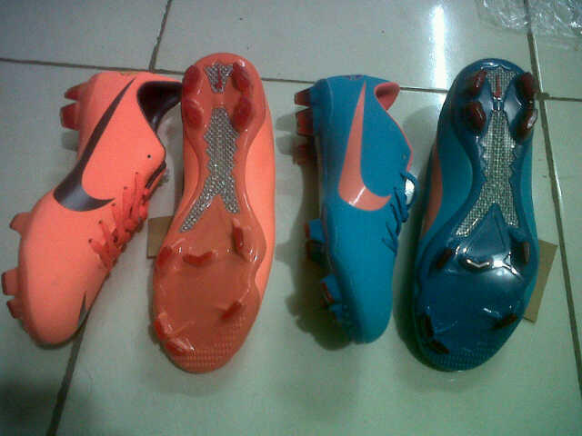 Adidas adipro11 kw import