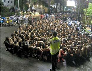 Waw ! Ini Dia Bos Genk Motor di Pekanbaru, Katanya Anak Polisi gan