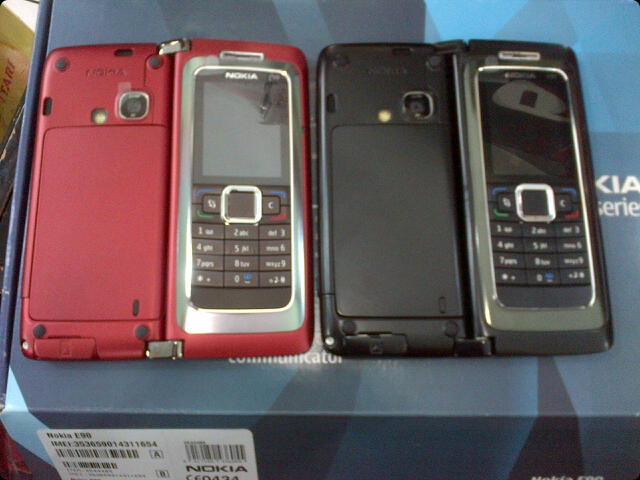 NOKIA E90 BLACK & RED BARU GARANSI TOKO 1 BULAN TUKER BARU LENGKAP FULLSET