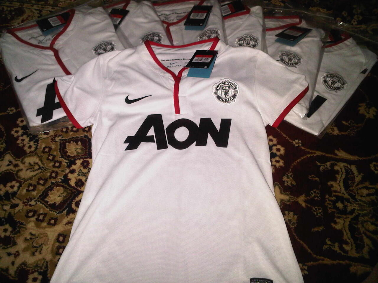 cuci gudang jersey kw thailand grade ori murah sekaskus gan cuma sampai 20 november