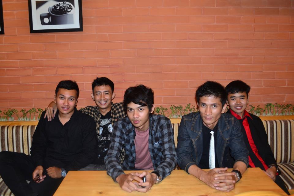 &#91;Share&#93; Promo Single Terbaru &quot;Noizze&quot; Band Indie Jogja! New Comer