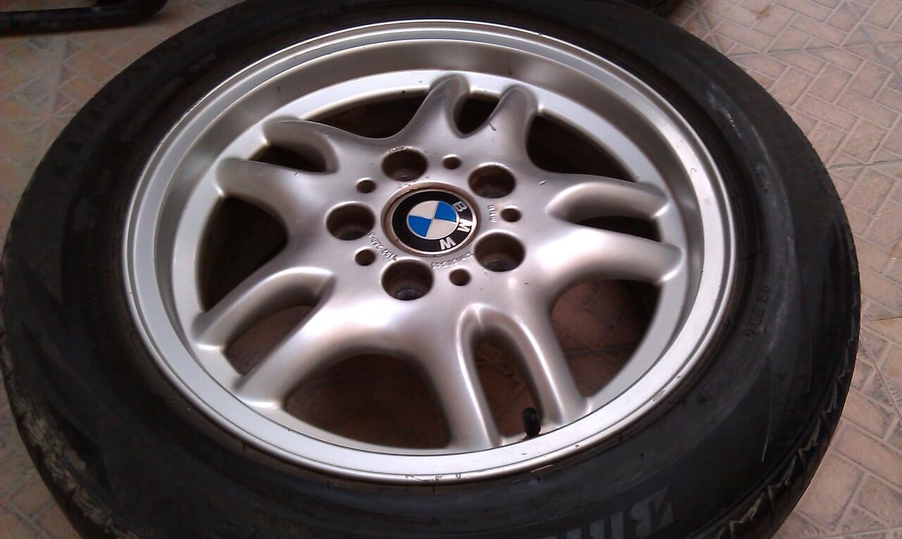 Terjual Jual Ban velg  bekas Original BMW  e46  R16 KASKUS