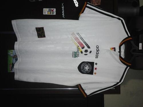 JUAL JERSEY JERMAN 1996 Original dan jersey Jerman 2012 kw grade ori murah