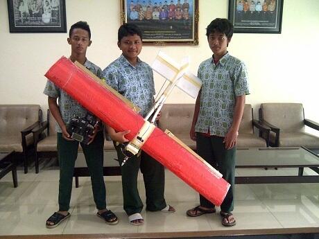 Hebat! Siswa Sidoarjo Juarai Kontes Robotik Pesawat Tanpa Awak